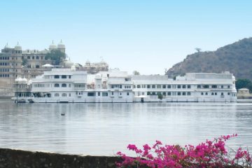 asia-india-lake-palace