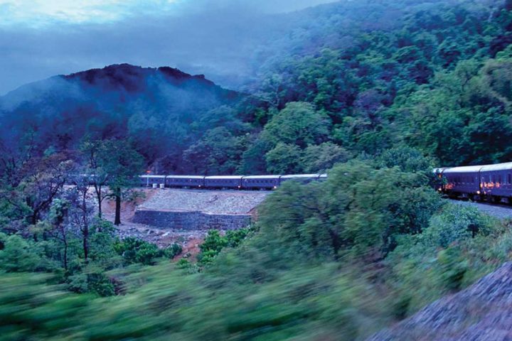 asia-india-luxury train-the deccan odyssey