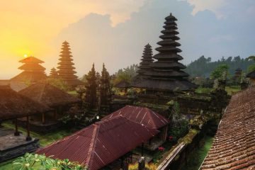asia-indonesia-bali-besakih temple complex