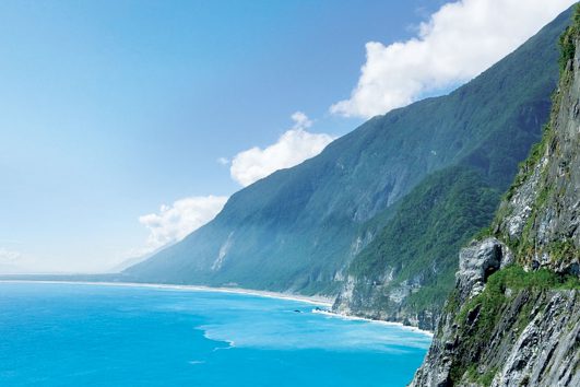 asia-taiwan-taipei-mountain-ocean