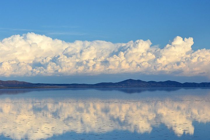 South-America-Bolivia-Uyuni-Salt-Lake