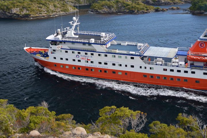 South-America-Chili-Kaweskar-Angostura-White-MV-Skorpios-III-Cruise