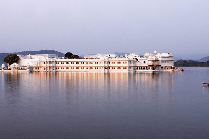 Luxury Travel Asia India Taj Lake Palace